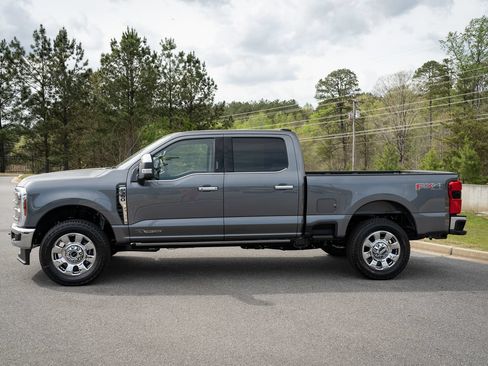 New 2026 Ford F350 Lariat w/ Lariat Ultimate Package AWD/4WD image 14