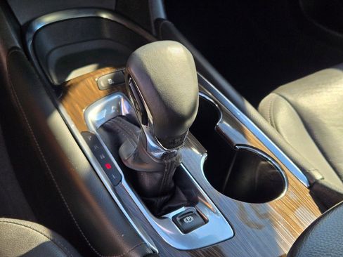 Used 2024 Chevrolet Malibu LT image 28