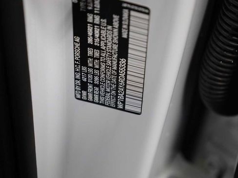 Certified 2024 Porsche Cayenne Coupe image 44