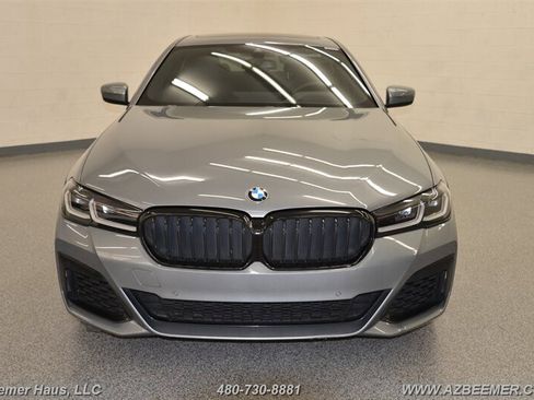 Used 2023 BMW 530i w/ M Sport Package RWD image 4