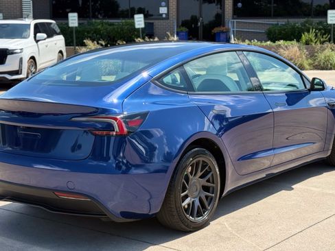 Used 2025 Tesla Model 3 Long Range AWD/4WD image 10