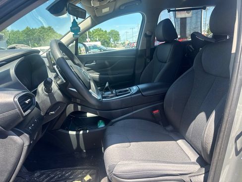 Used 2021 Hyundai Santa Fe SE AWD/4WD image 2