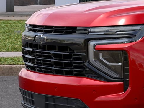 New 2026 Chevrolet Suburban RST w/ RST Capability Package AWD/4WD image 13