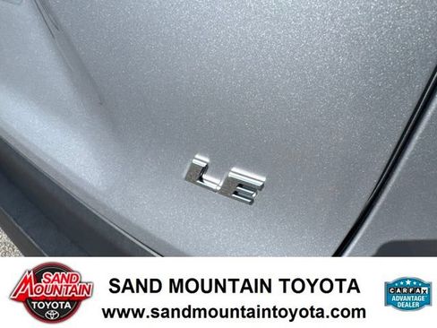 Used 2024 Toyota RAV4 LE FWD image 9