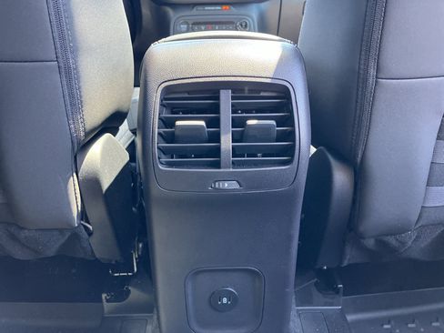 Used 2025 Ford Bronco Sport Big Bend w/ Convenience Package AWD/4WD image 35