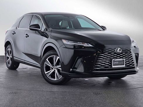 Used 2024 Lexus RX 350 FWD w/ Technology Package image 2