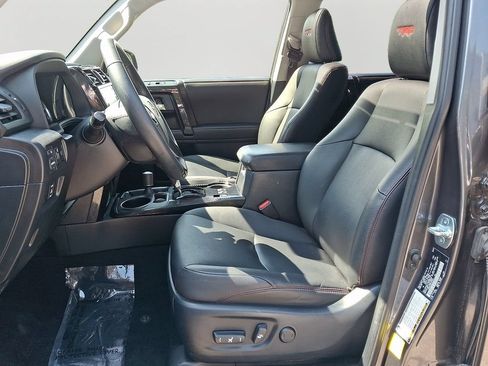 Used 2020 Toyota 4Runner TRD Off-Road Premium w/ Moonroof Package AWD/4WD image 14