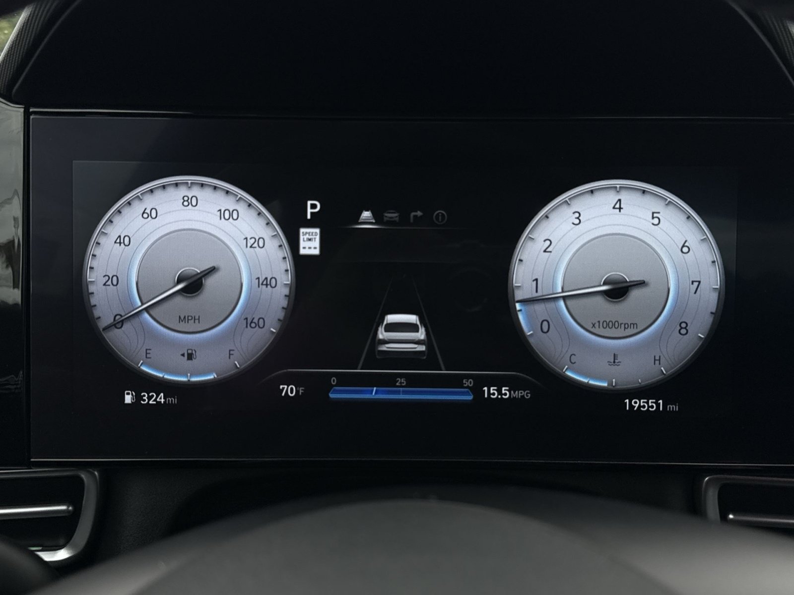 Used 2024 Hyundai Elantra SEL w/ Convenience Package FWD image 17