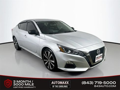 Used 2022 Nissan Altima 2.5 SR FWD image 1