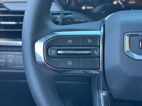 New 2026 GMC Acadia Elevation image 24