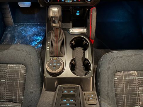 New 2025 Ford Bronco Heritage Edition image 15