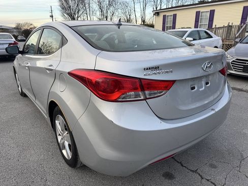 Used 2013 Hyundai Elantra GLS w/ Preferred Pkg image 7