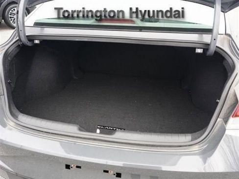 Used 2023 Hyundai Elantra SEL image 28