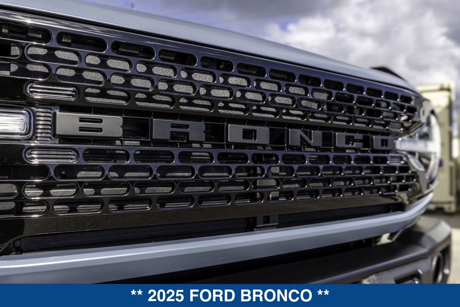 Used 2025 Ford Bronco Badlands AWD/4WD image 20