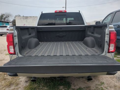 Certified 2017 Chevrolet Silverado 1500 LTZ Z71 w/ Redline Edition image 24