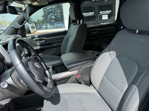 Used 2022 RAM 1500 Big Horn image 3