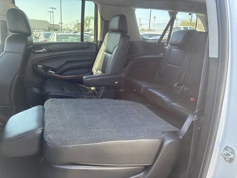 Used 2016 Chevrolet Suburban LTZ image 29