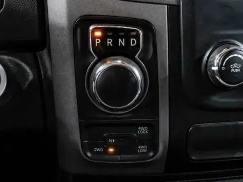 Used 2019 RAM 1500 Express w/ Express Value Package AWD/4WD image 28