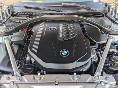 Used 2022 BMW M440i xDrive Gran Coupe w/ Premium Package image 9