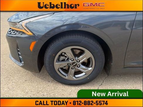 Used 2023 Kia K5 LXS FWD image 13