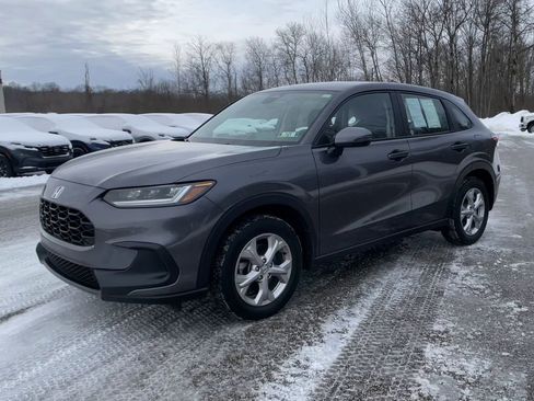 Certified 2025 Honda HR-V LX image 5