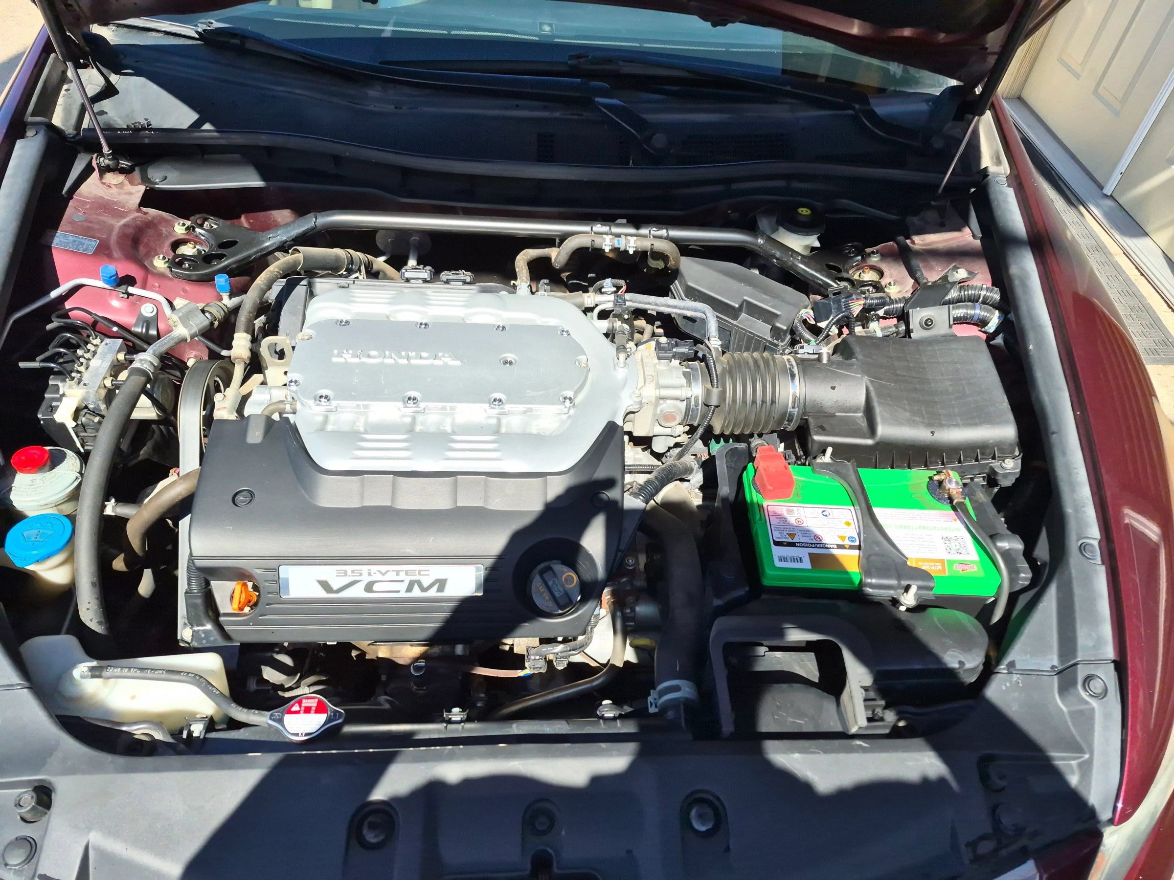 Used 2011 Honda Accord EX-L image 9
