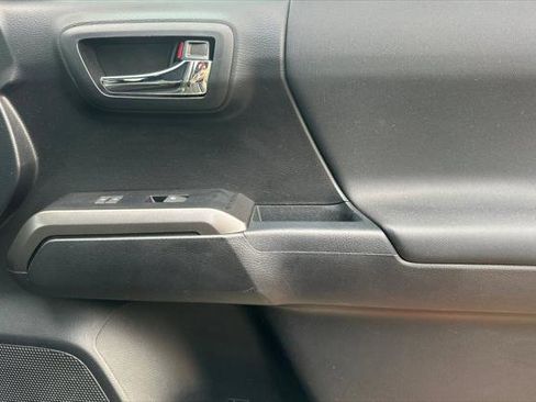 Certified 2021 Toyota Tacoma TRD Sport w/ Technology Package image 20