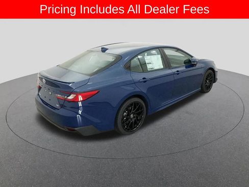 New 2026 Toyota Camry SE FWD image 9
