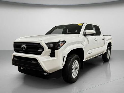 Used 2024 Toyota Tacoma 4x4 Double Cab image 7