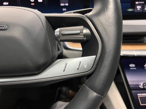 Used 2023 Lucid Air Touring image 16