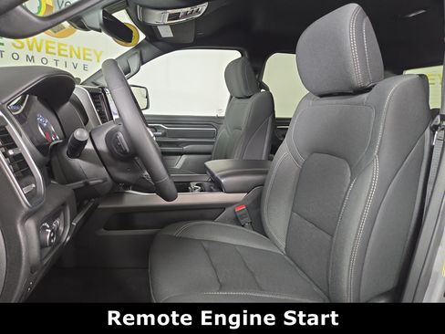Used 2025 RAM 1500 Big Horn AWD/4WD image 12