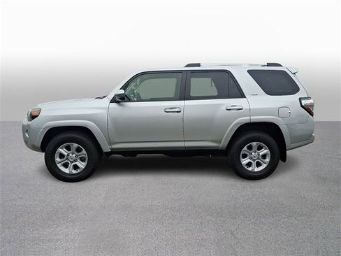 Used 2023 Toyota 4Runner SR5 image 7