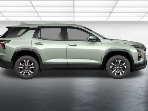 New 2026 Chevrolet Equinox LT w/ Convenience Package II AWD/4WD image 21