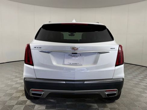 Used 2024 Cadillac XT5 Premium Luxury w/ Technology Package FWD image 9