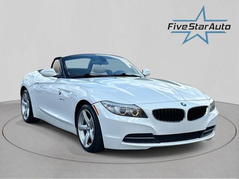 Used 2013 BMW Z4 sDrive28i image 1