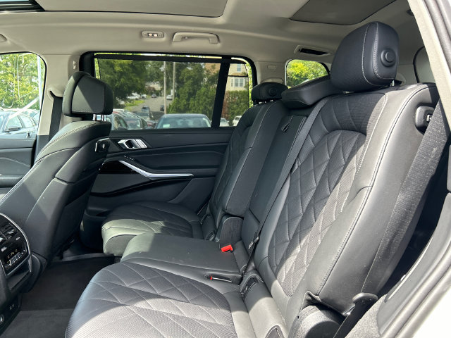 Used 2024 BMW X7 xDrive40i AWD/4WD image 24