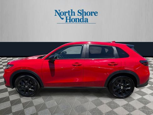 Used 2025 Honda HR-V Sport image 3