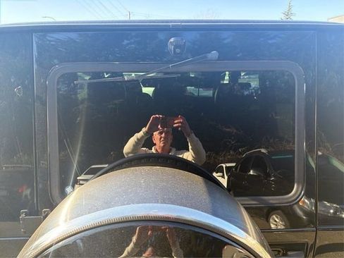 Used 2016 Mercedes-Benz G 63 AMG 4MATIC image 19
