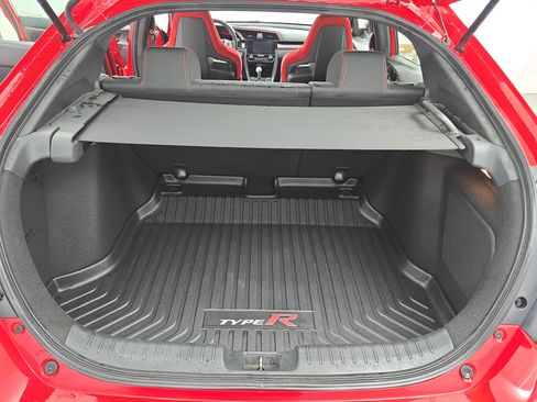 Certified 2018 Honda Civic Type R image 12