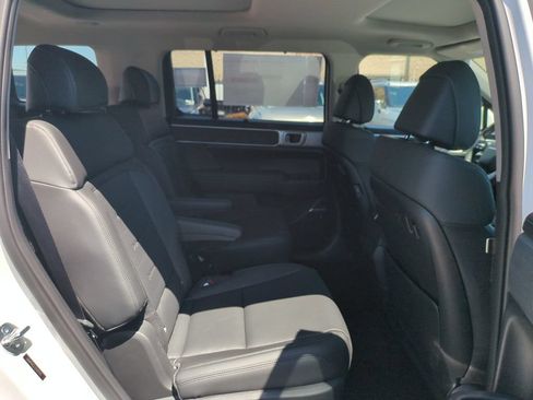 New 2026 Hyundai Santa Fe Limited FWD image 31