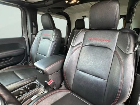 Used 2022 Jeep Wrangler Rubicon w/ LED Lighting Group AWD/4WD image 13