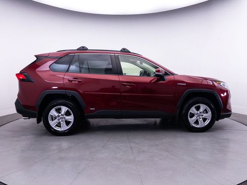 Used 2021 Toyota RAV4 XLE w/ Convenience Package AWD/4WD image 43