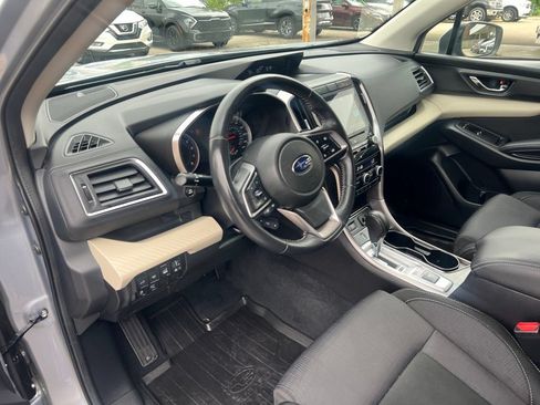 Used 2022 Subaru Ascent Premium w/ Convenience Package AWD/4WD image 6