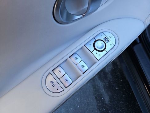 Used 2022 Hyundai Ioniq 5 SEL image 25