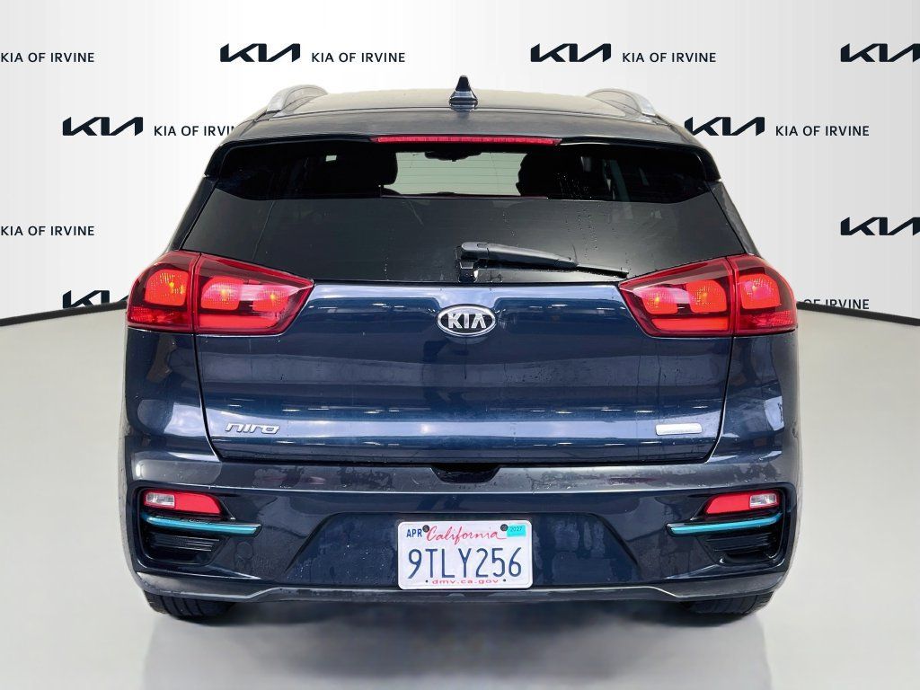 Used 2020 Kia Niro EX FWD image 8