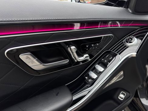 Used 2022 Mercedes-Benz S 580 S 580 image 13