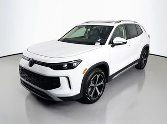 New 2025 Volkswagen Tiguan SE video 3