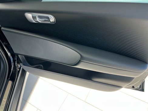 New 2025 Hyundai Ioniq 6 SE image 13
