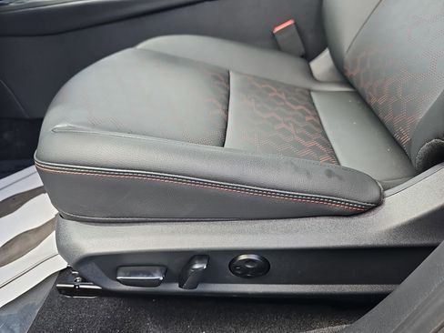 New 2026 Nissan Sentra SR w/ SR Premium Package image 32