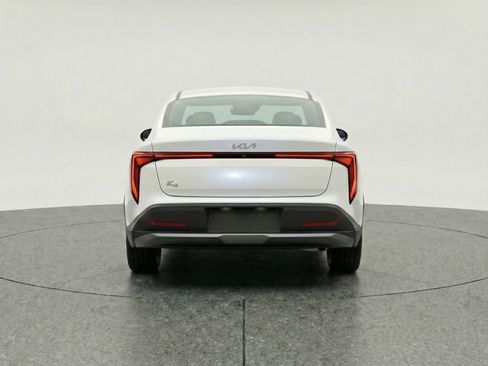 Used 2025 Kia K4 LXS FWD image 7